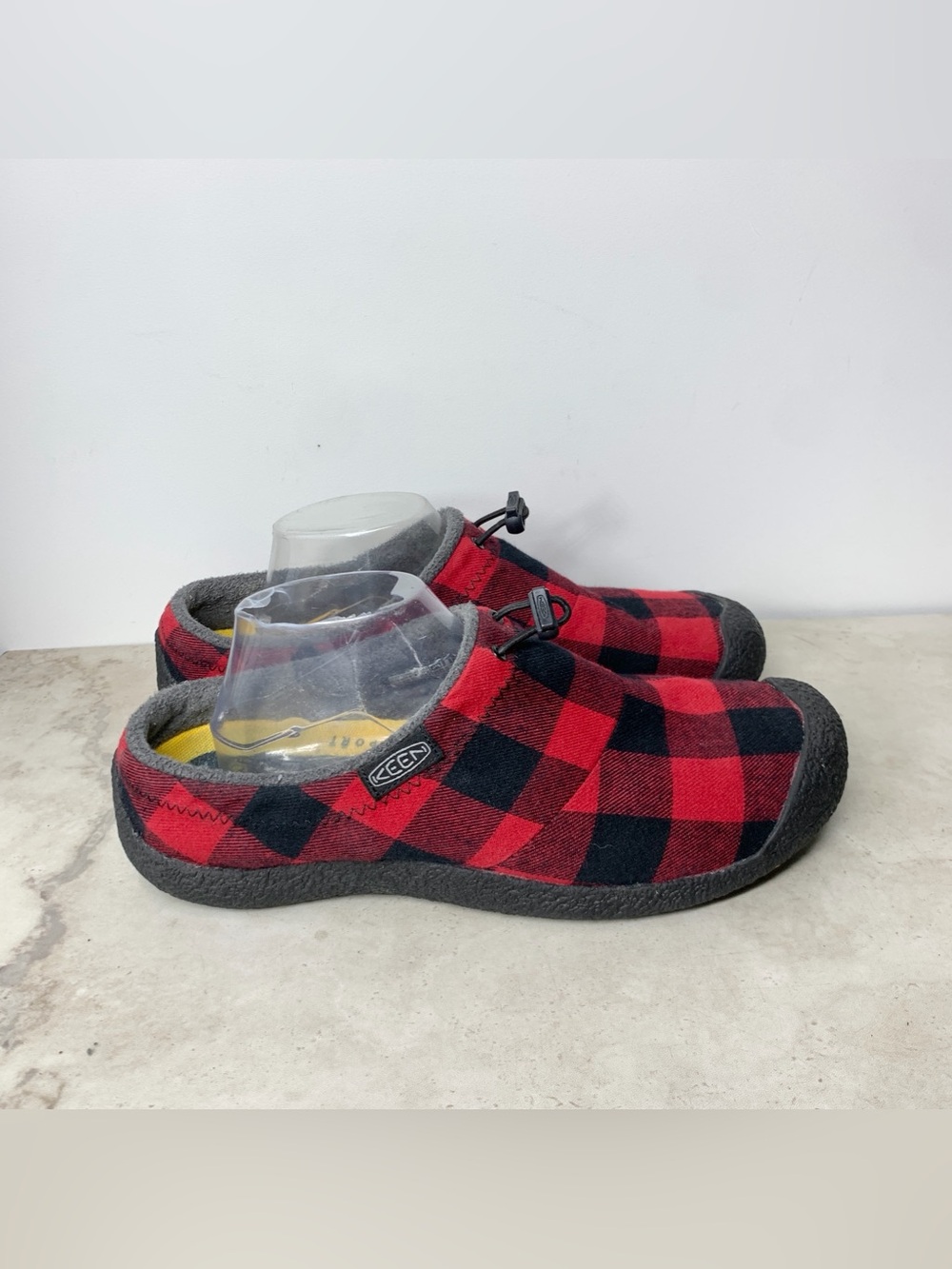 Keen Howser III 3 Shoes Men Size 10 Clogs Black Red Buffalo Plaid Wool Slip On